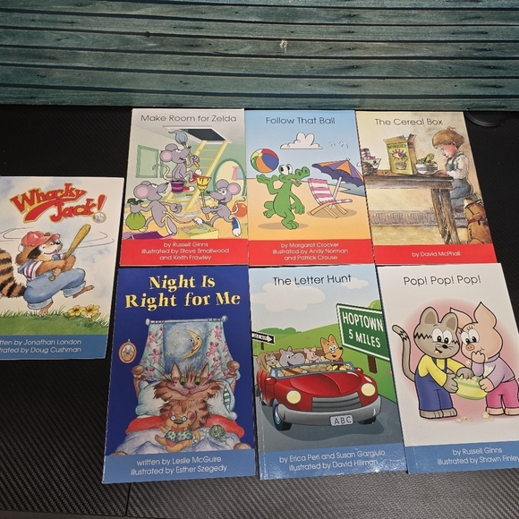 Hooked on phonics learn to read 7 reader books - Picture 1 of 10